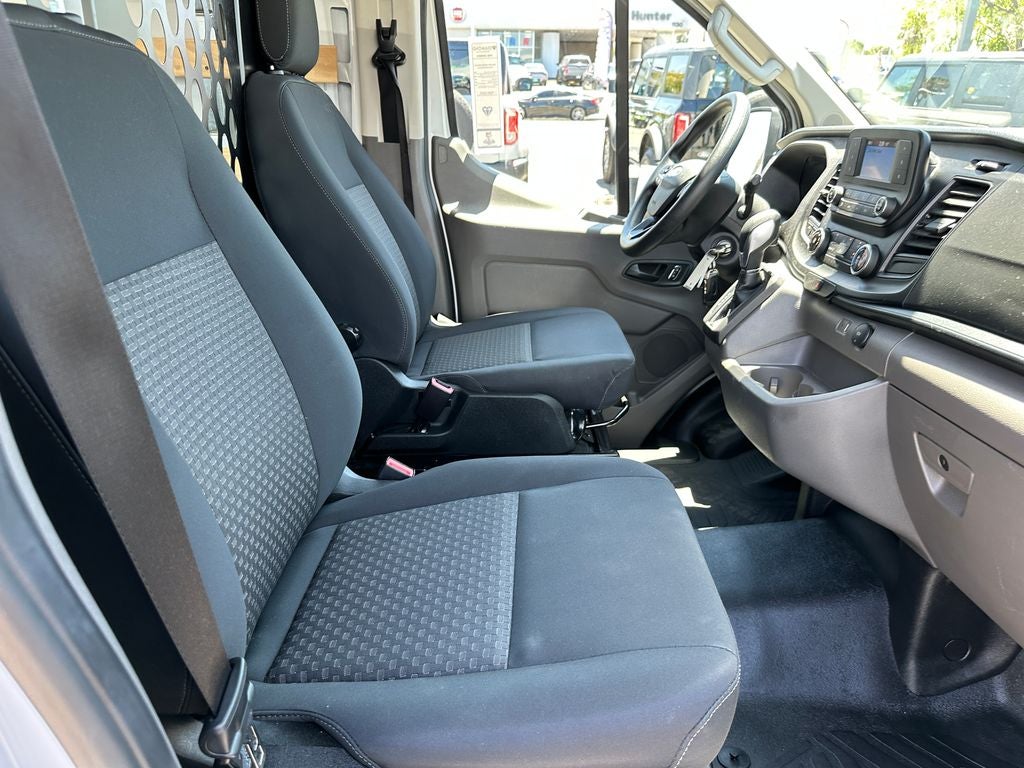 2025 Ford Transit-250 Base