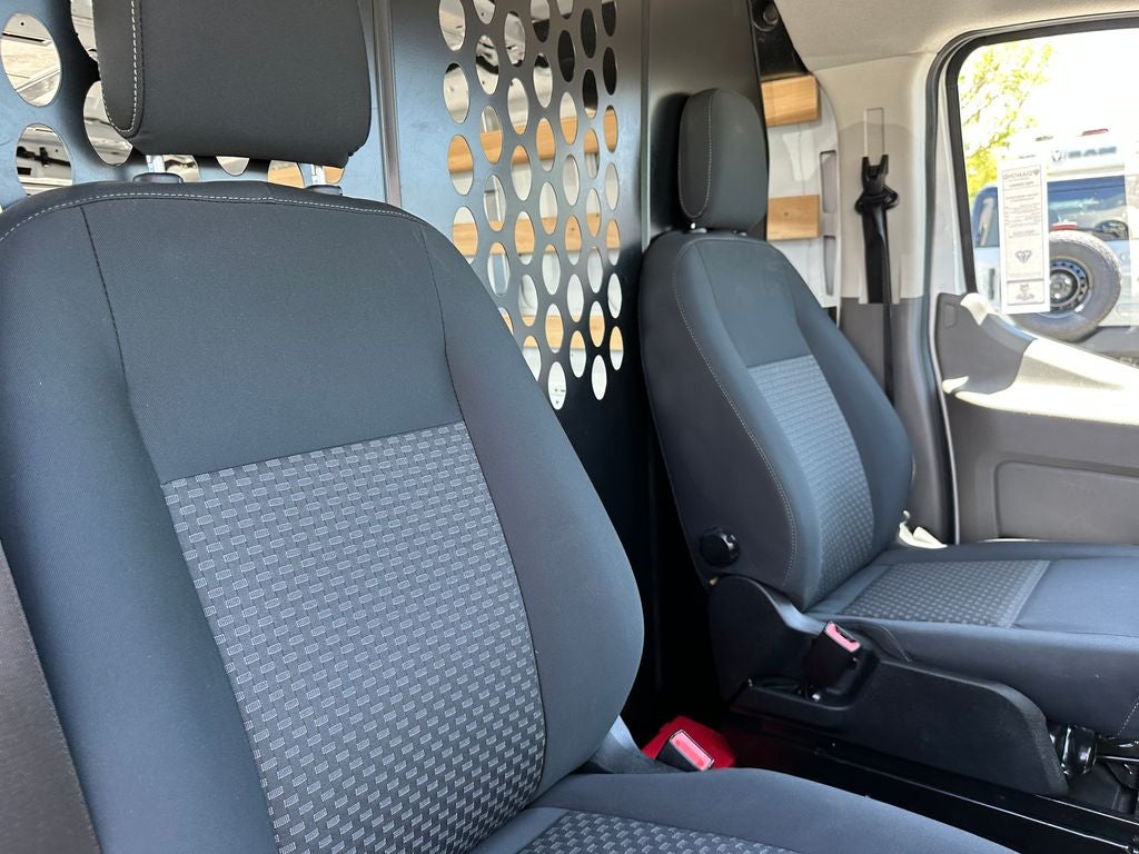 2025 Ford Transit-250 Base