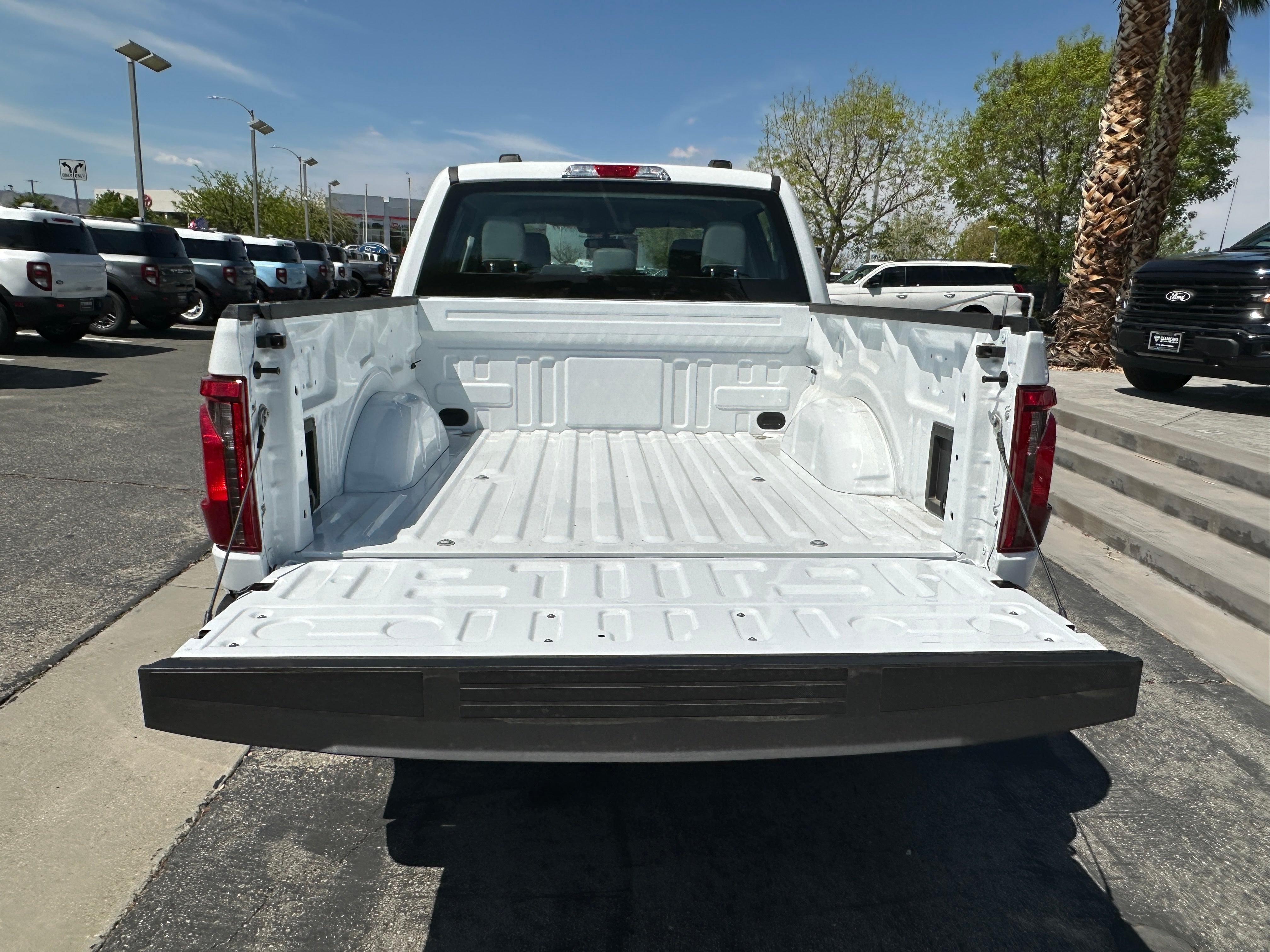 2026 Ford F-150 XL 4WD SuperCrew 5.5' Box