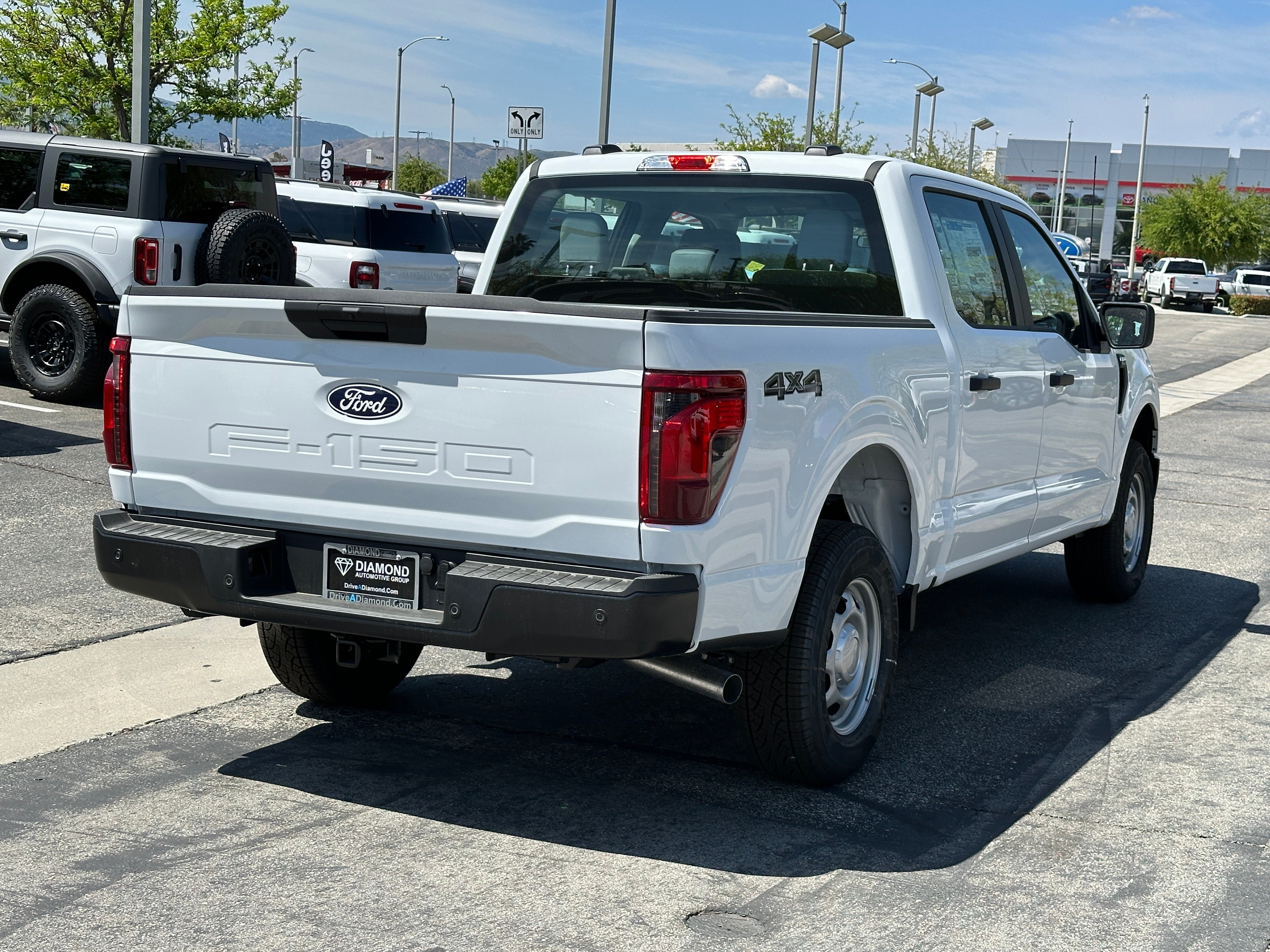 2026 Ford F-150 XL 4WD SuperCrew 5.5' Box