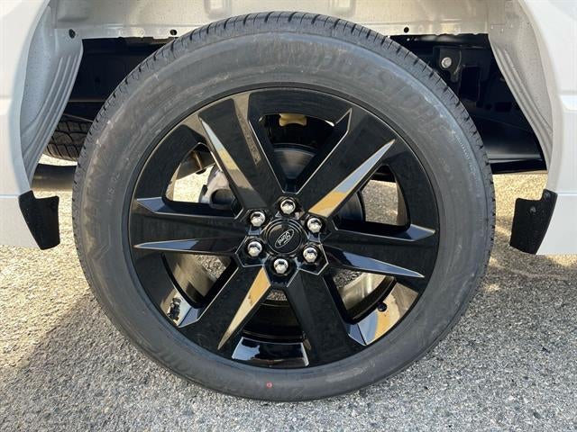 2025 Ford F-150 STX 4WD SuperCrew 5.5' Box