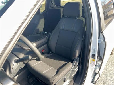 2025 Ford F-150 STX 4WD SuperCrew 5.5' Box