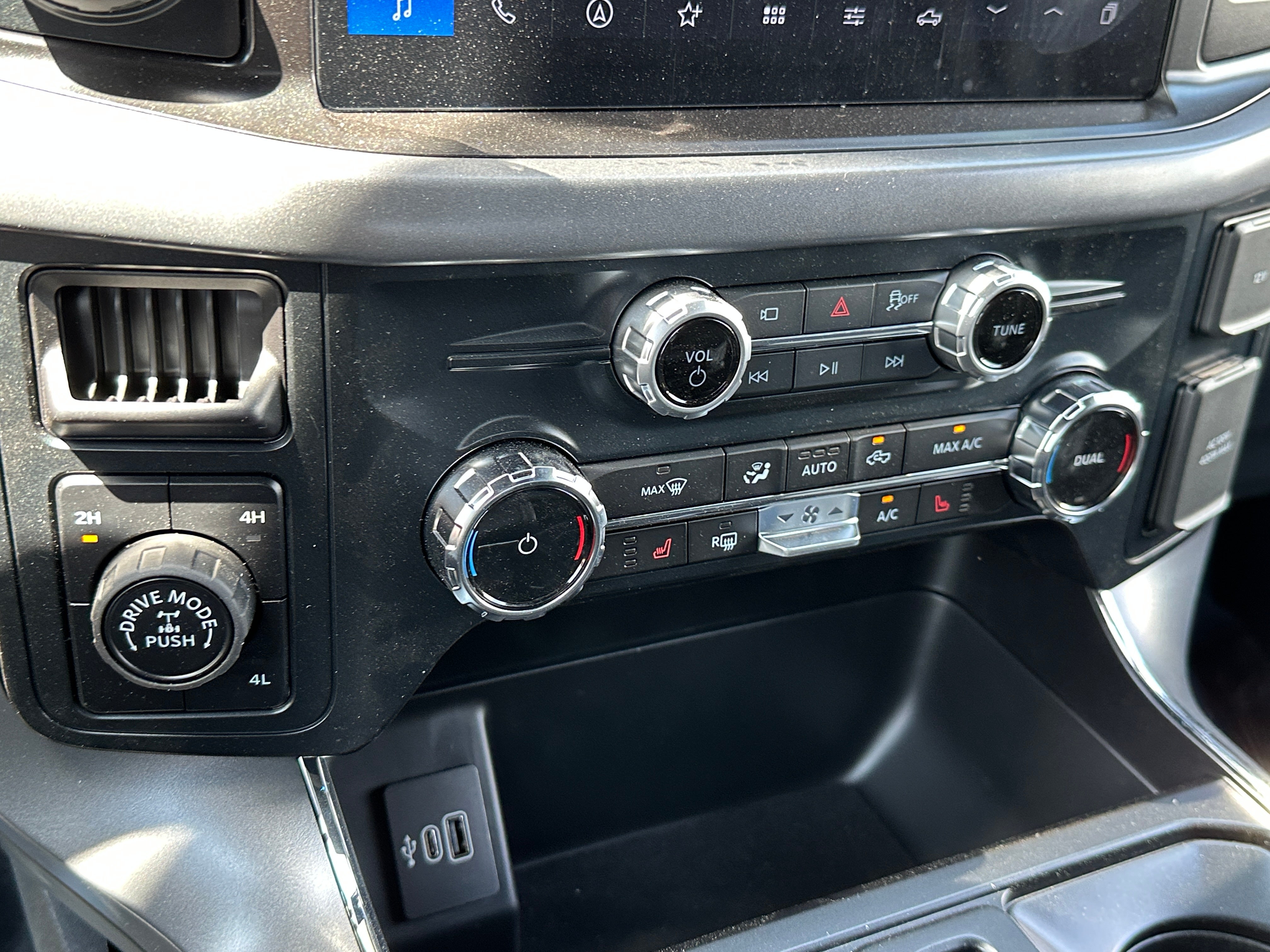 2026 Ford F-150 XLT 4WD SuperCrew 5.5' Box