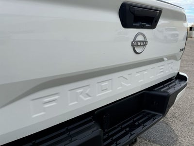 2024 Nissan Frontier SV