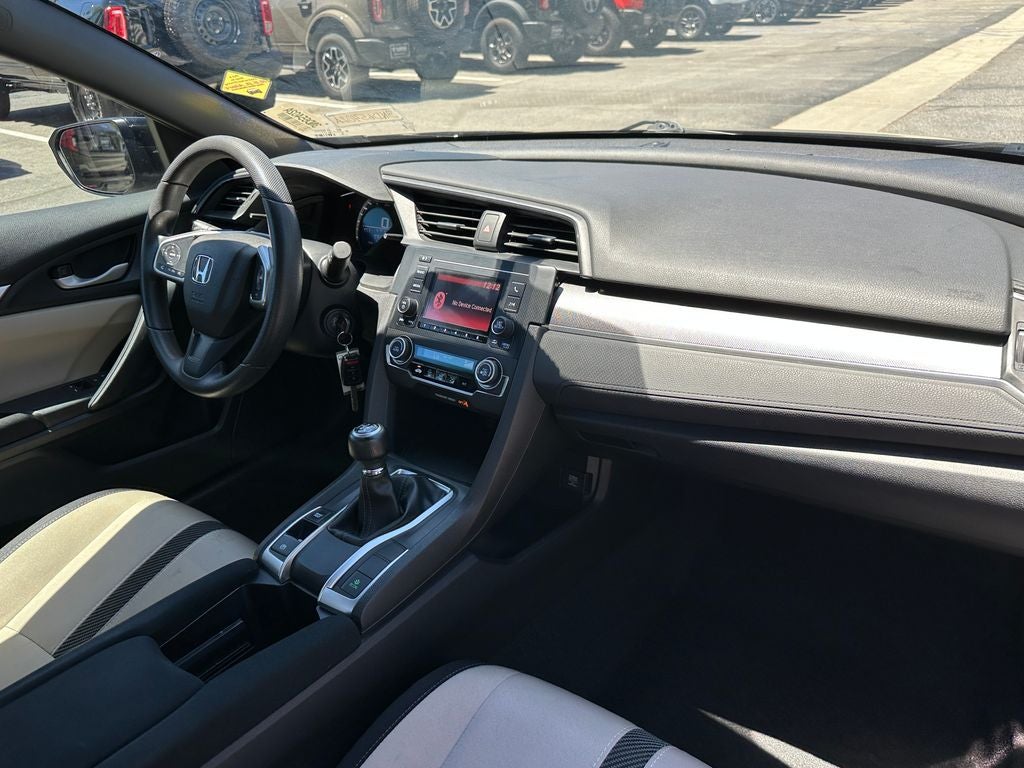 2017 Honda Civic LX - Photo 14