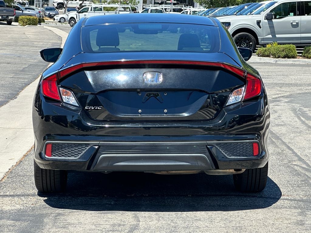 2017 Honda Civic LX - Photo 6