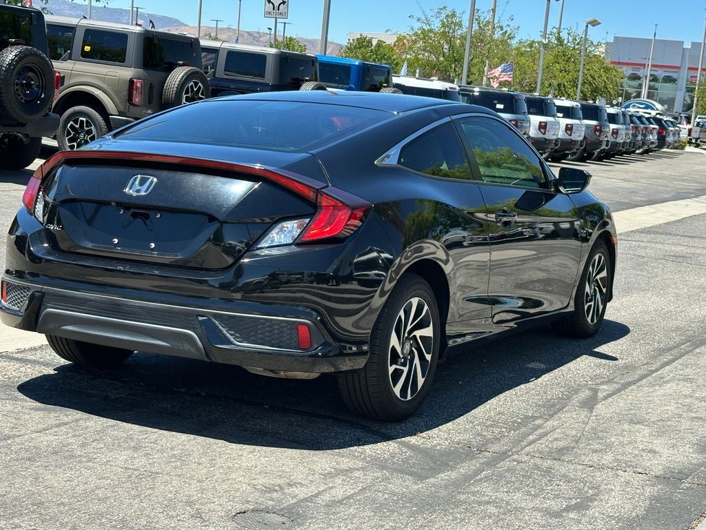 2017 Honda Civic LX - Photo 8