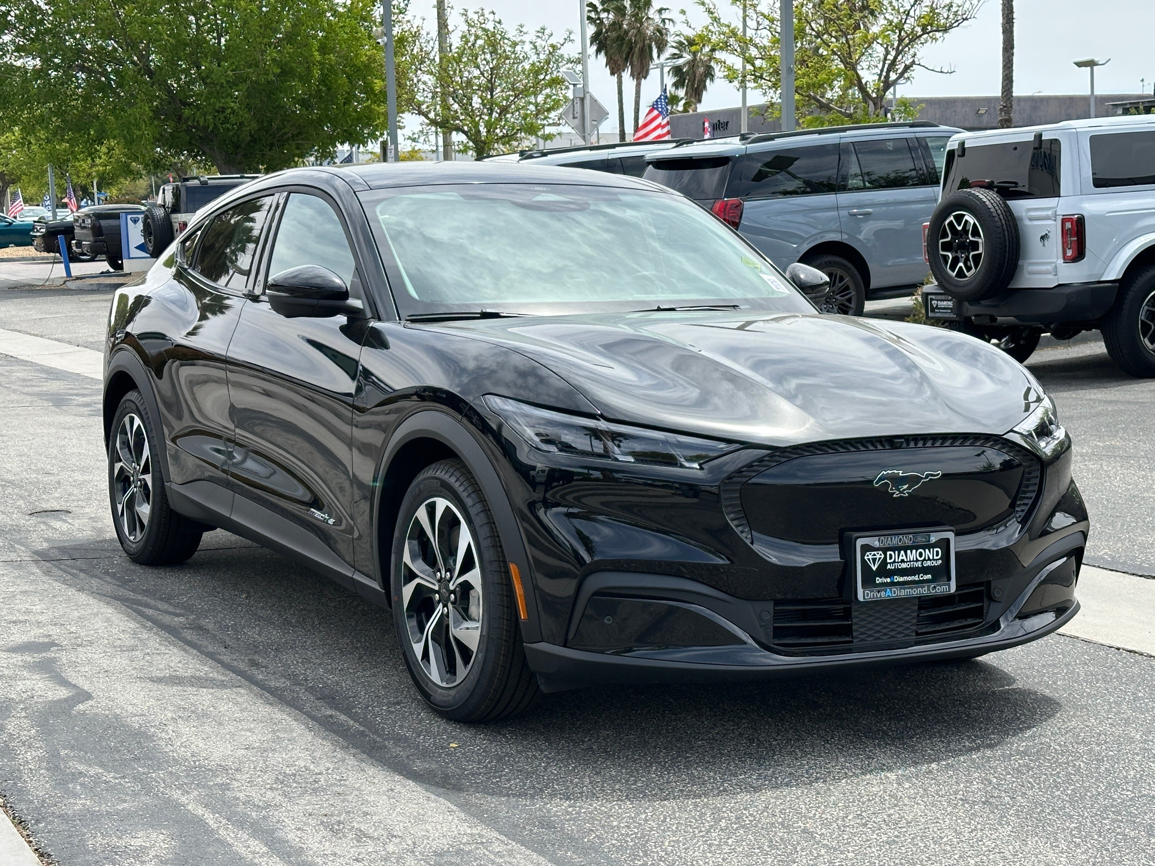 2026 Ford Mustang Mach-E Select RWD