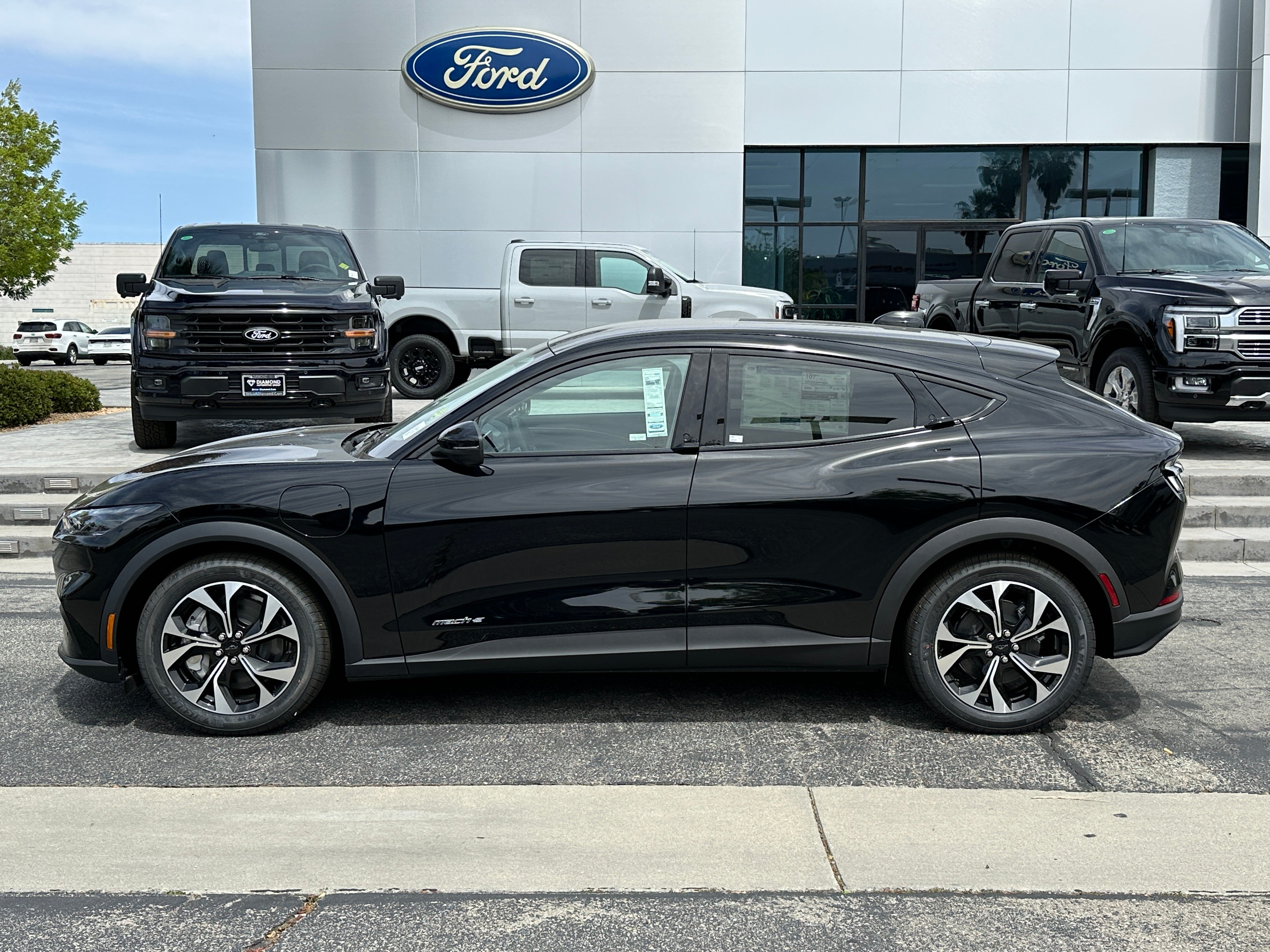 2026 Ford Mustang Mach-E Select RWD