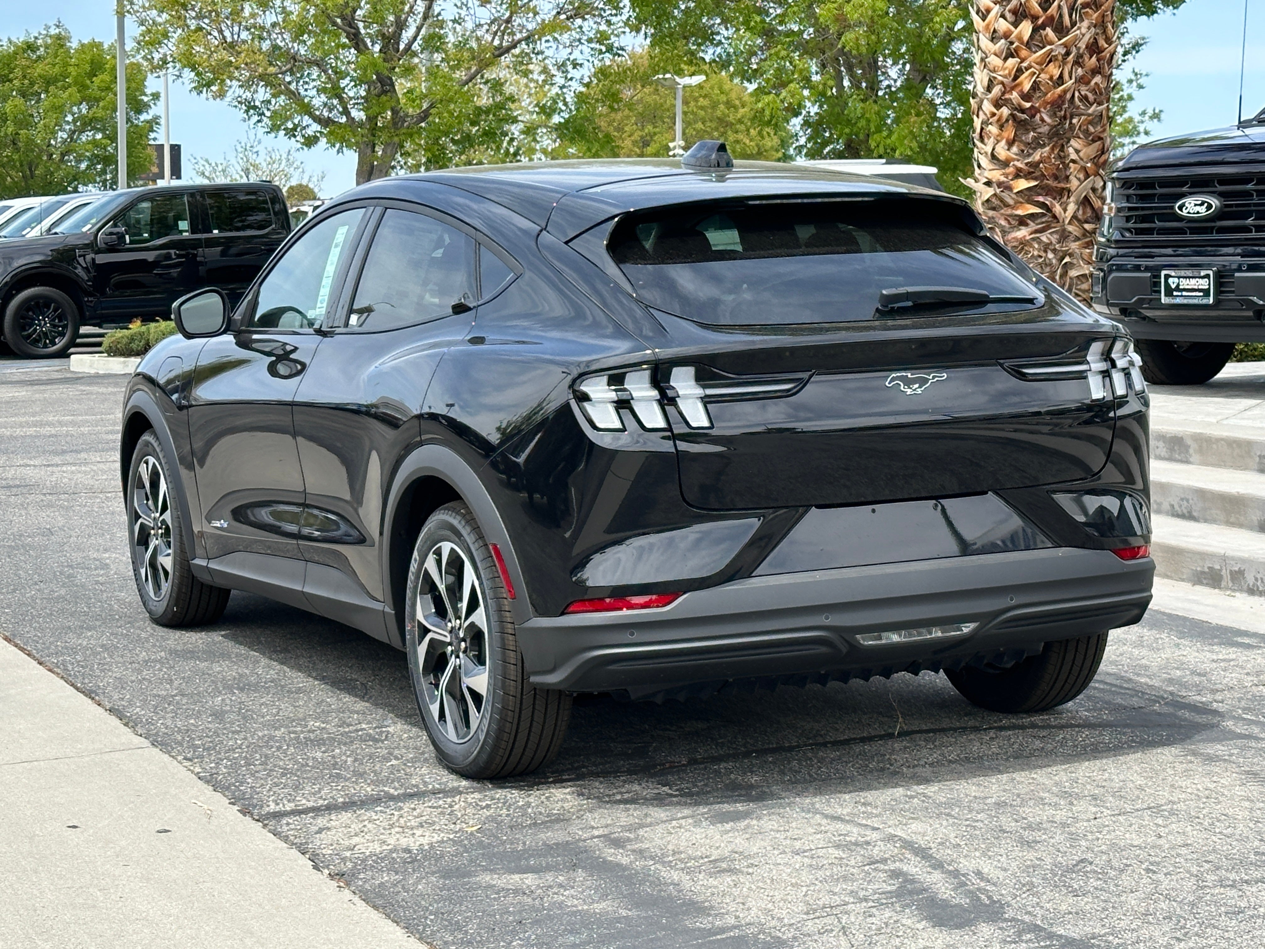 2026 Ford Mustang Mach-E Select RWD