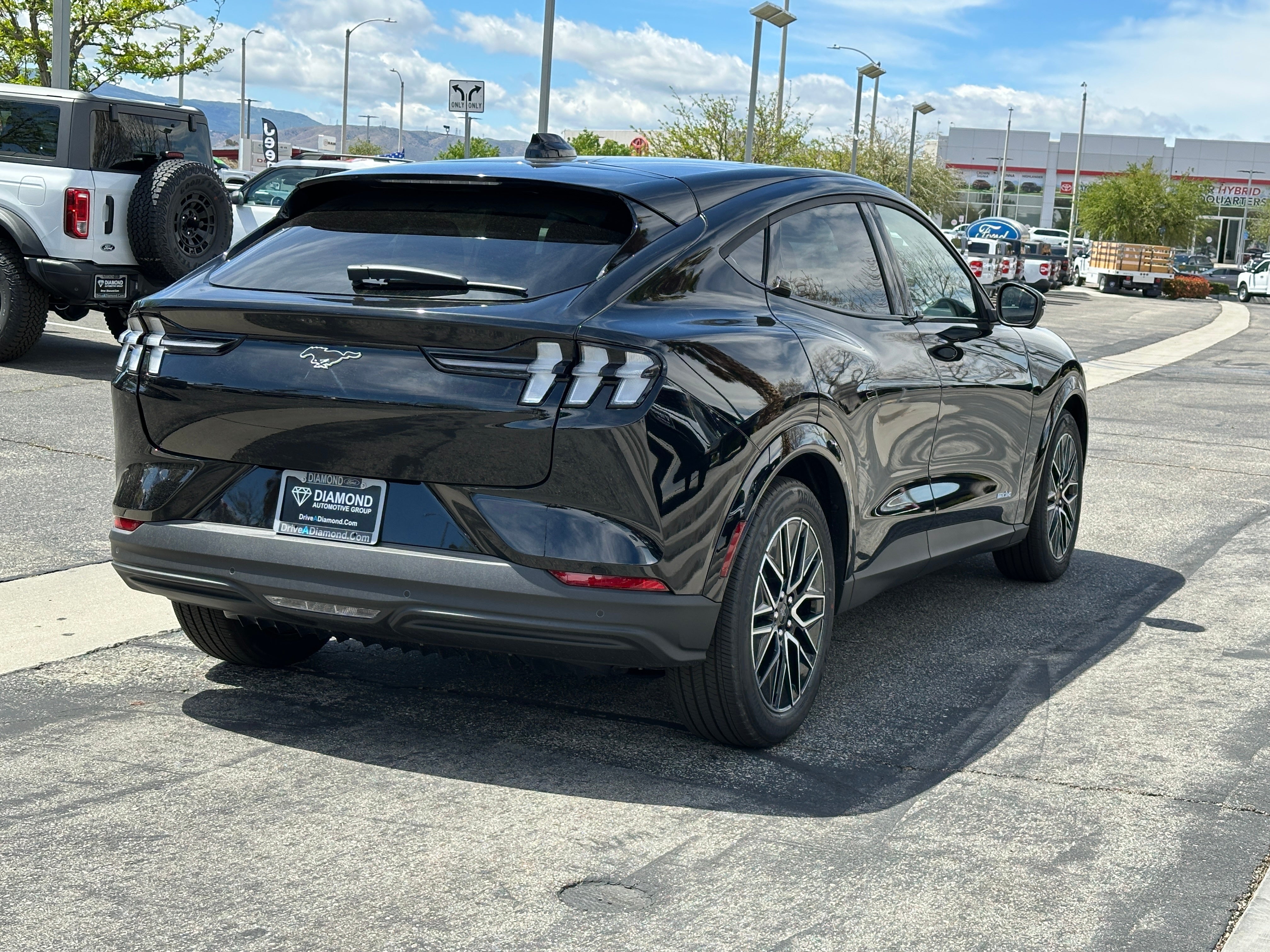2026 Ford Mustang Mach-E Premium RWD