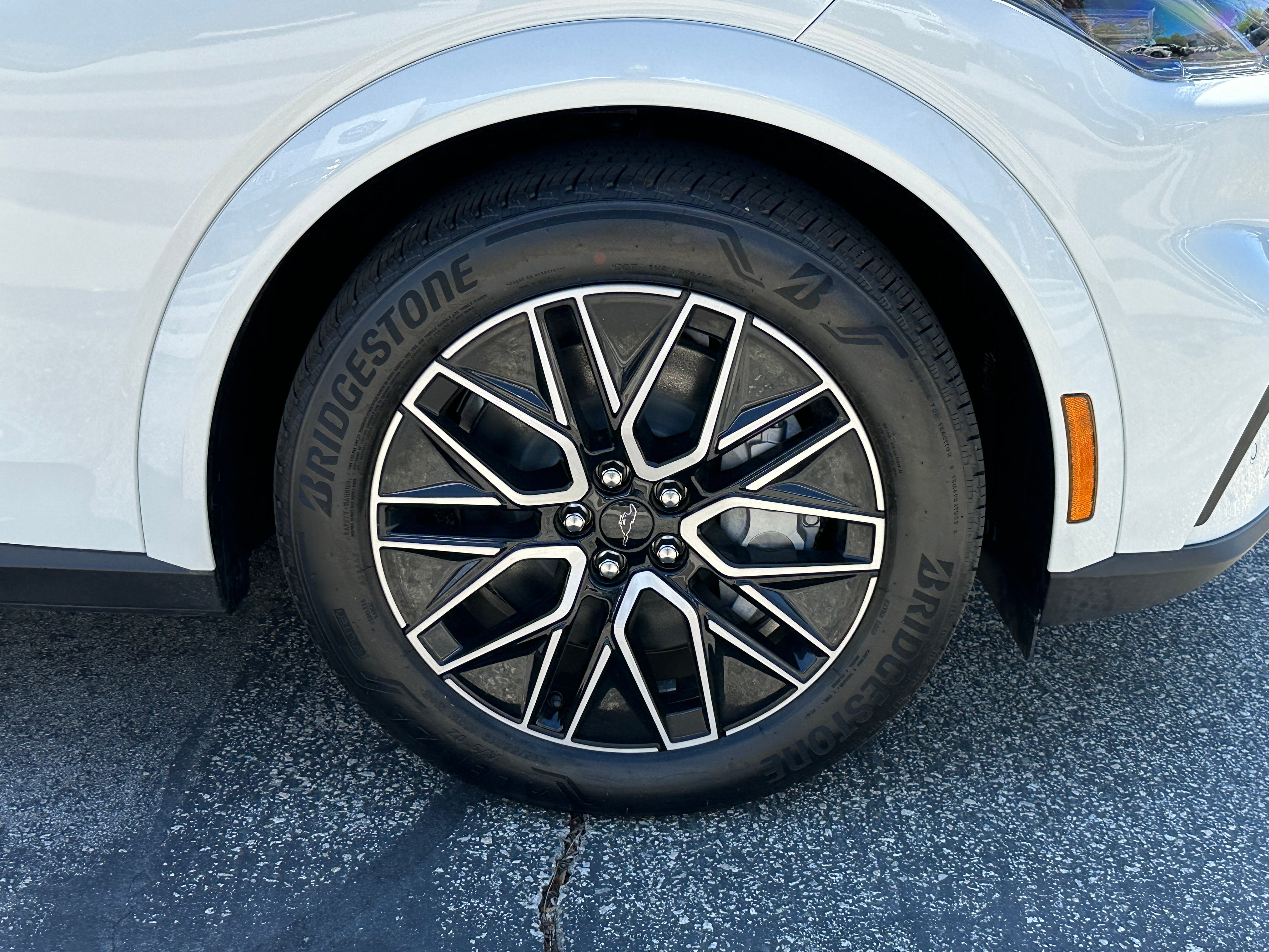 2025 Ford Mustang Mach-E Premium RWD