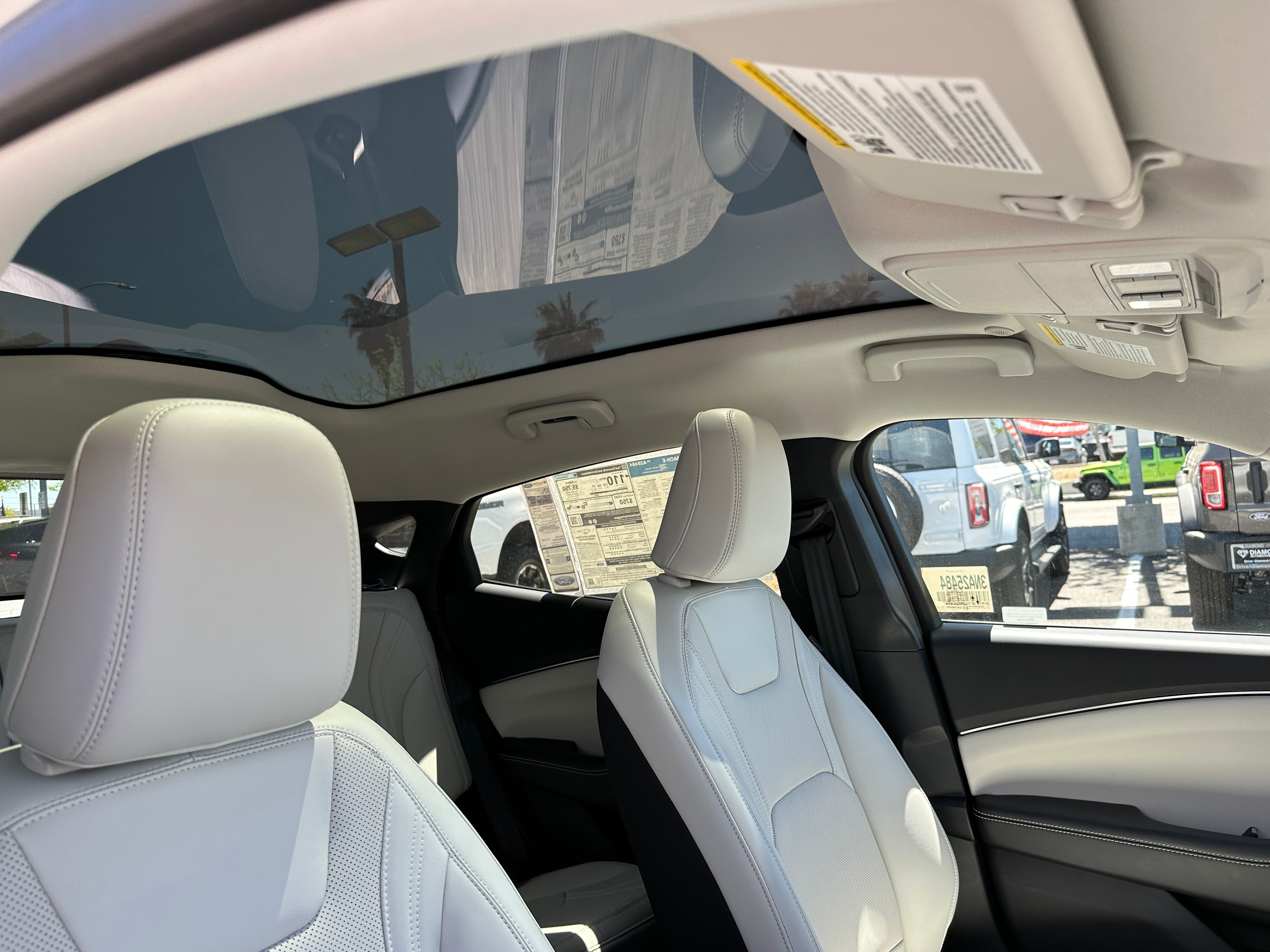 2025 Ford Mustang Mach-E Premium RWD