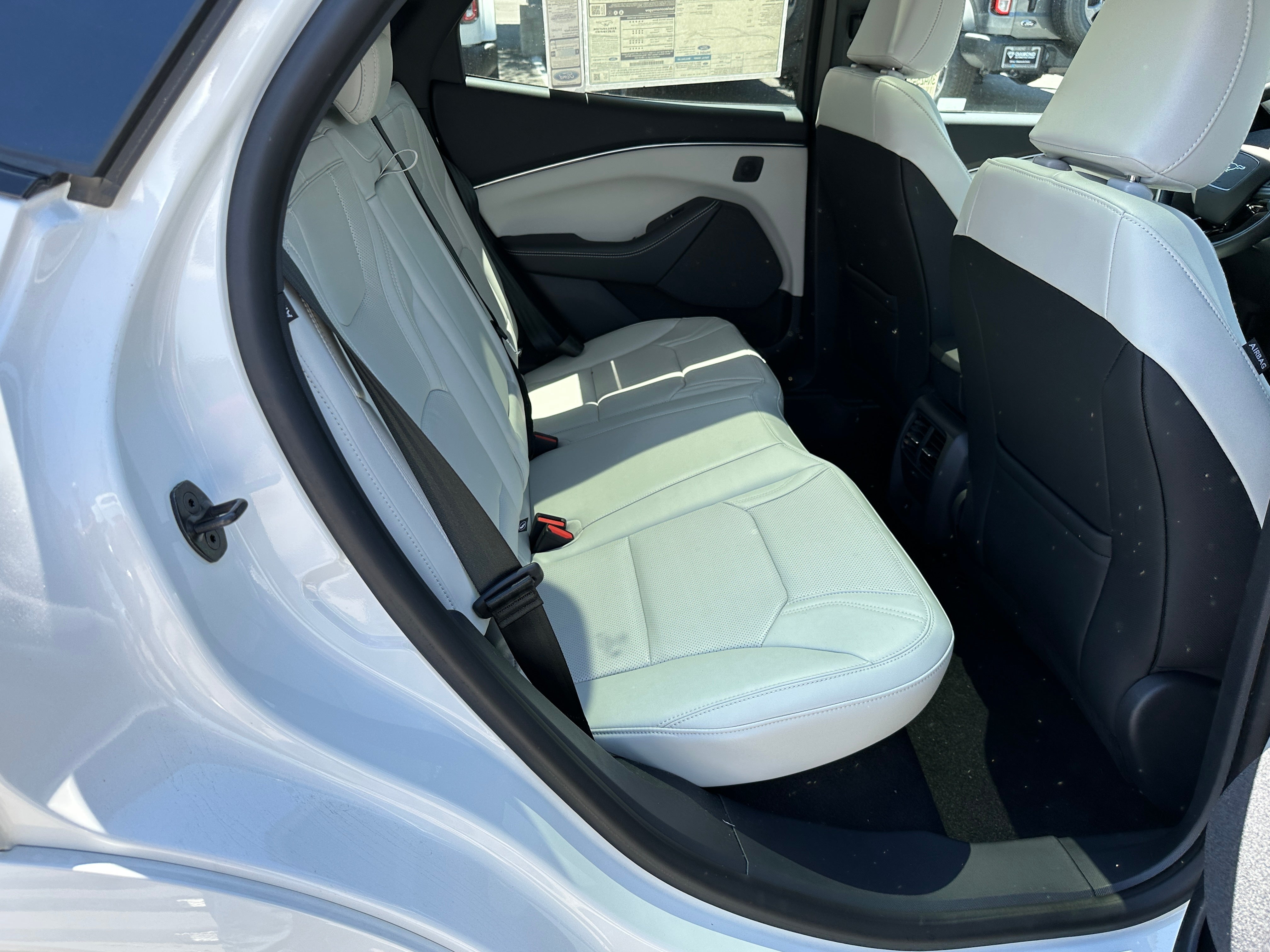 2025 Ford Mustang Mach-E Premium RWD