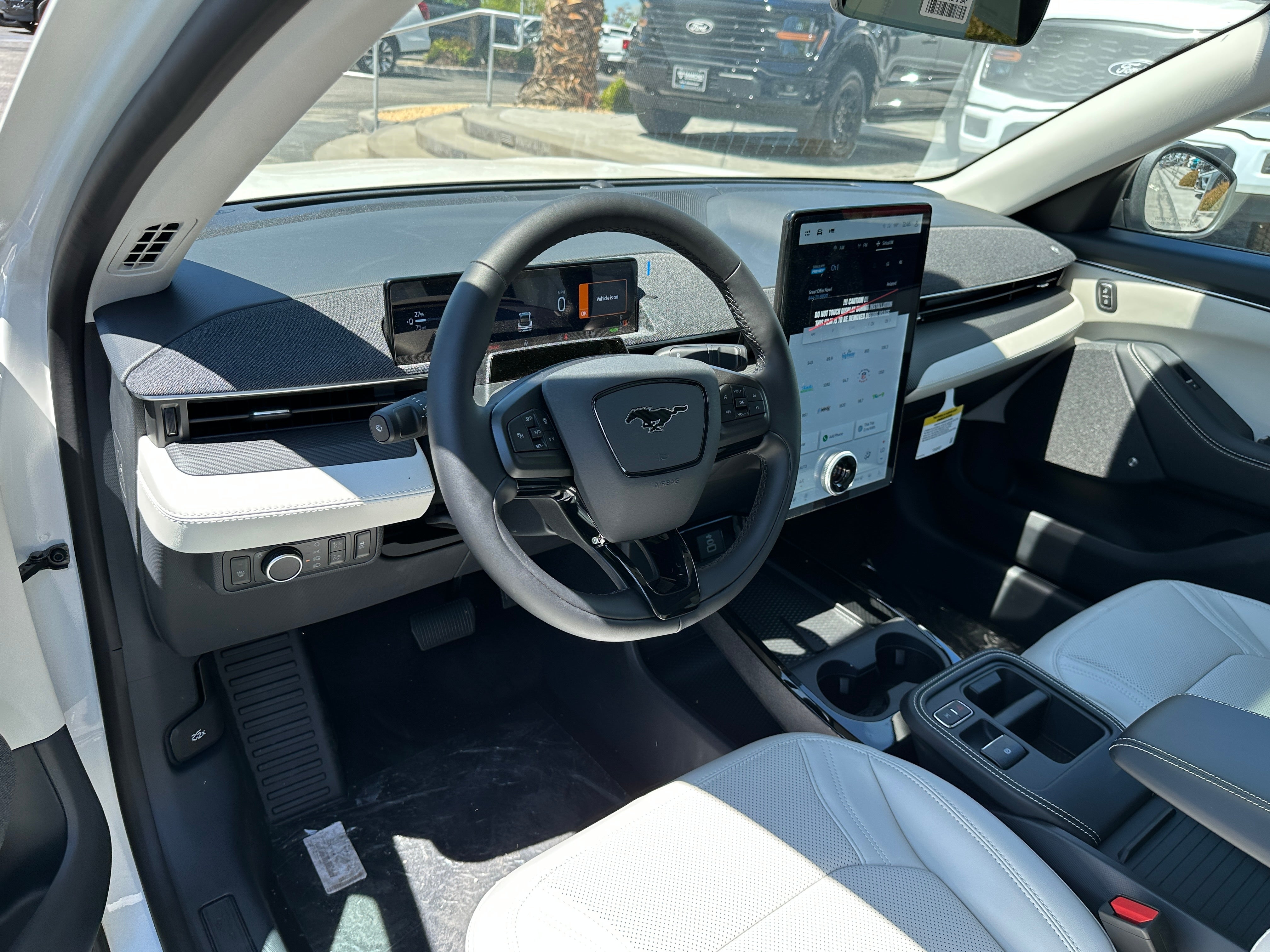 2025 Ford Mustang Mach-E Premium RWD