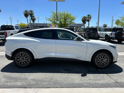 2025 Ford Mustang Mach-E Premium RWD