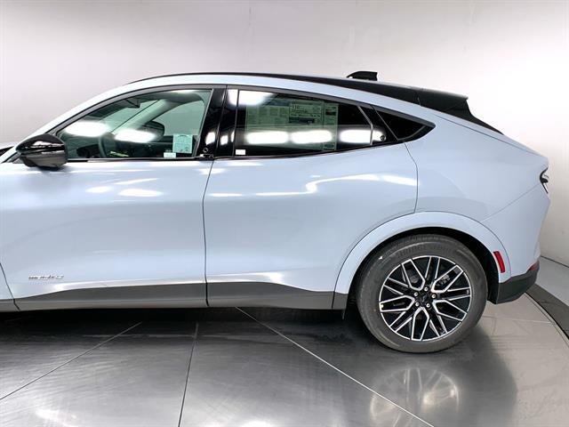 2025 Ford Mustang Mach-E Premium RWD