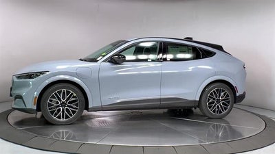 2025 Ford Mustang Mach-E Premium RWD