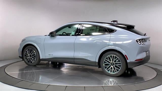 2025 Ford Mustang Mach-E Premium RWD