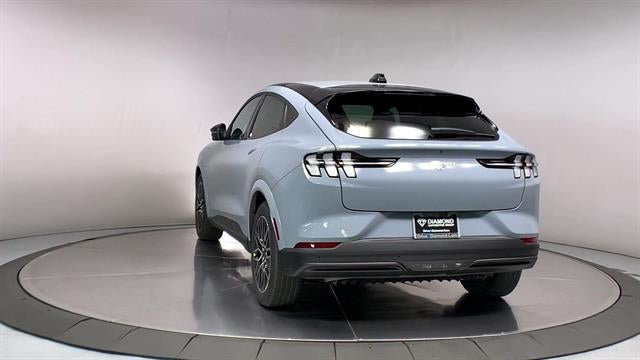 2025 Ford Mustang Mach-E Premium RWD