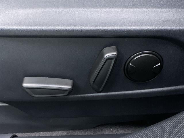 2025 Ford Mustang Mach-E Premium RWD