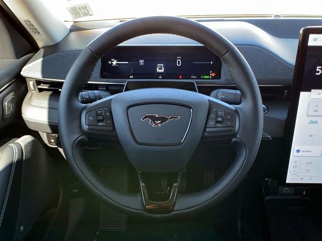 2025 Ford Mustang Mach-E Premium RWD