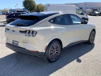 2025 Ford Mustang Mach-E Premium RWD