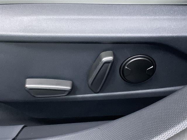 2025 Ford Mustang Mach-E Premium RWD