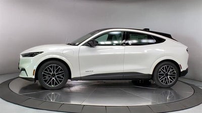 2025 Ford Mustang Mach-E Premium RWD