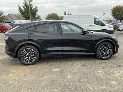 2025 Ford Mustang Mach-E Premium RWD