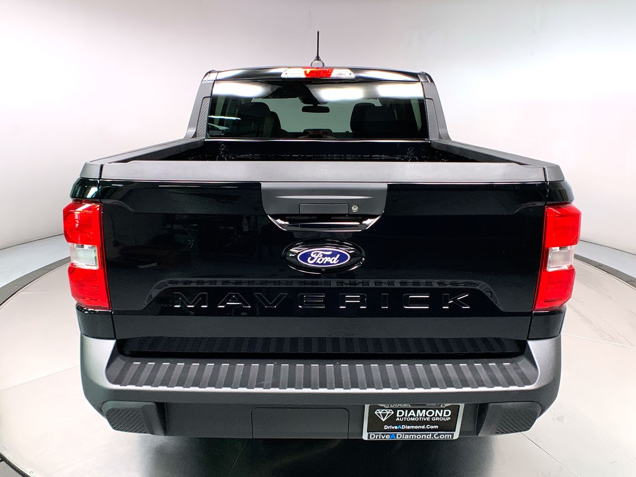 2025 Ford Maverick XL FWD SuperCrew