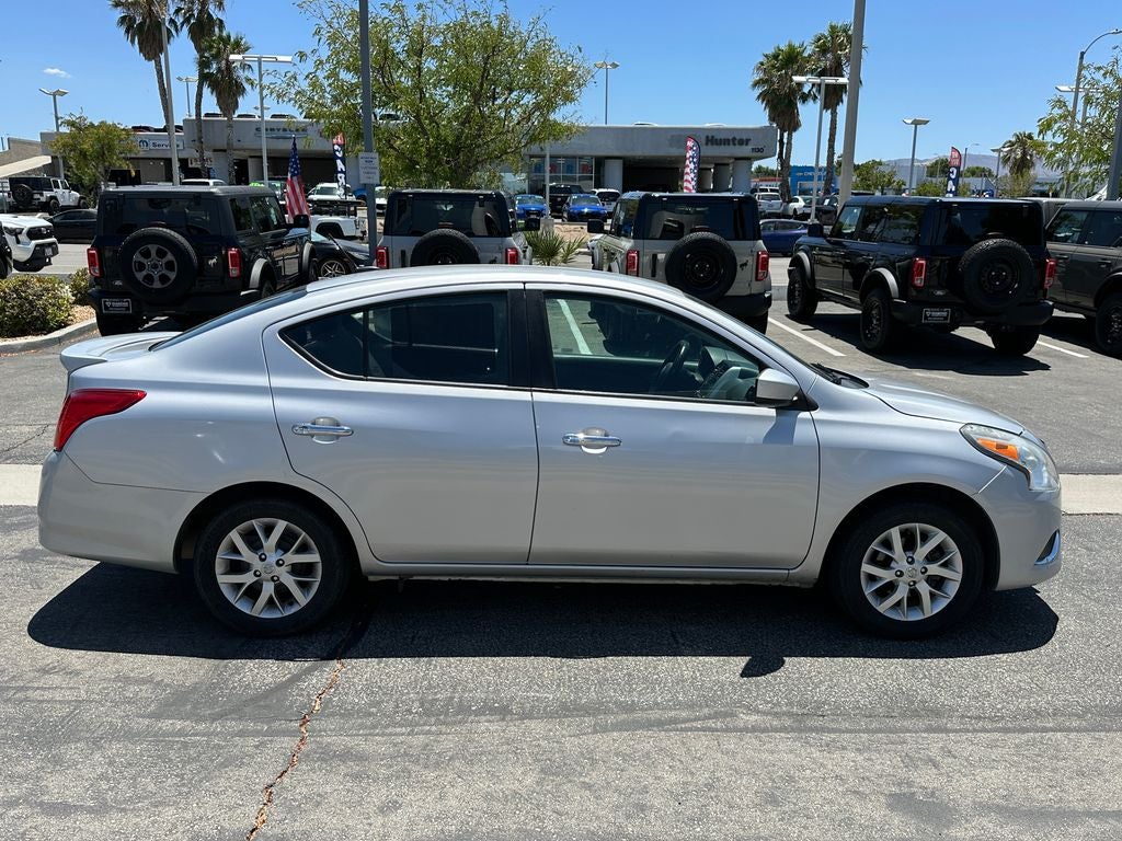 2018 Nissan Versa 1.6 SV