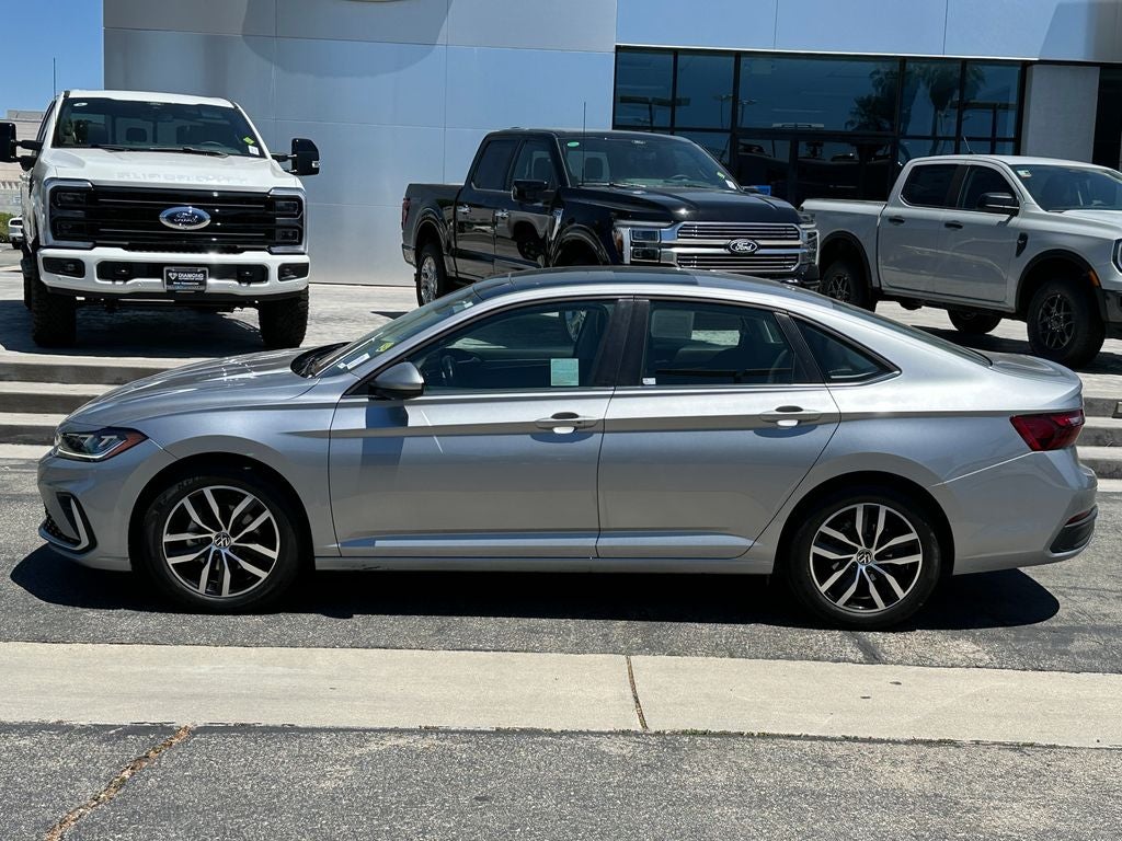 2025 Volkswagen Jetta 1.5T SE