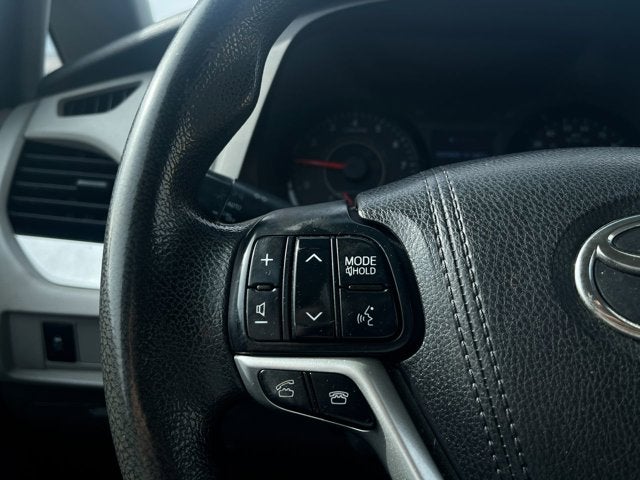 2017 Toyota Sienna L