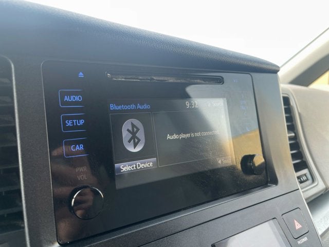 2017 Toyota Sienna L