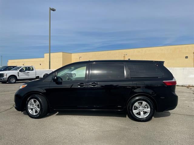 2017 Toyota Sienna L