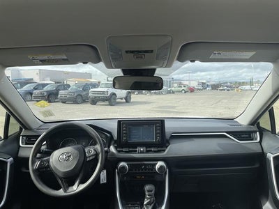 2019 Toyota RAV4 LE