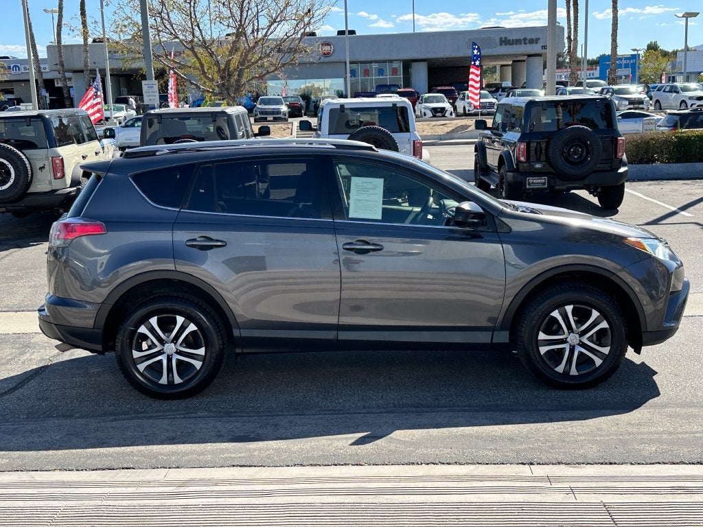 2018 Toyota RAV4 LE