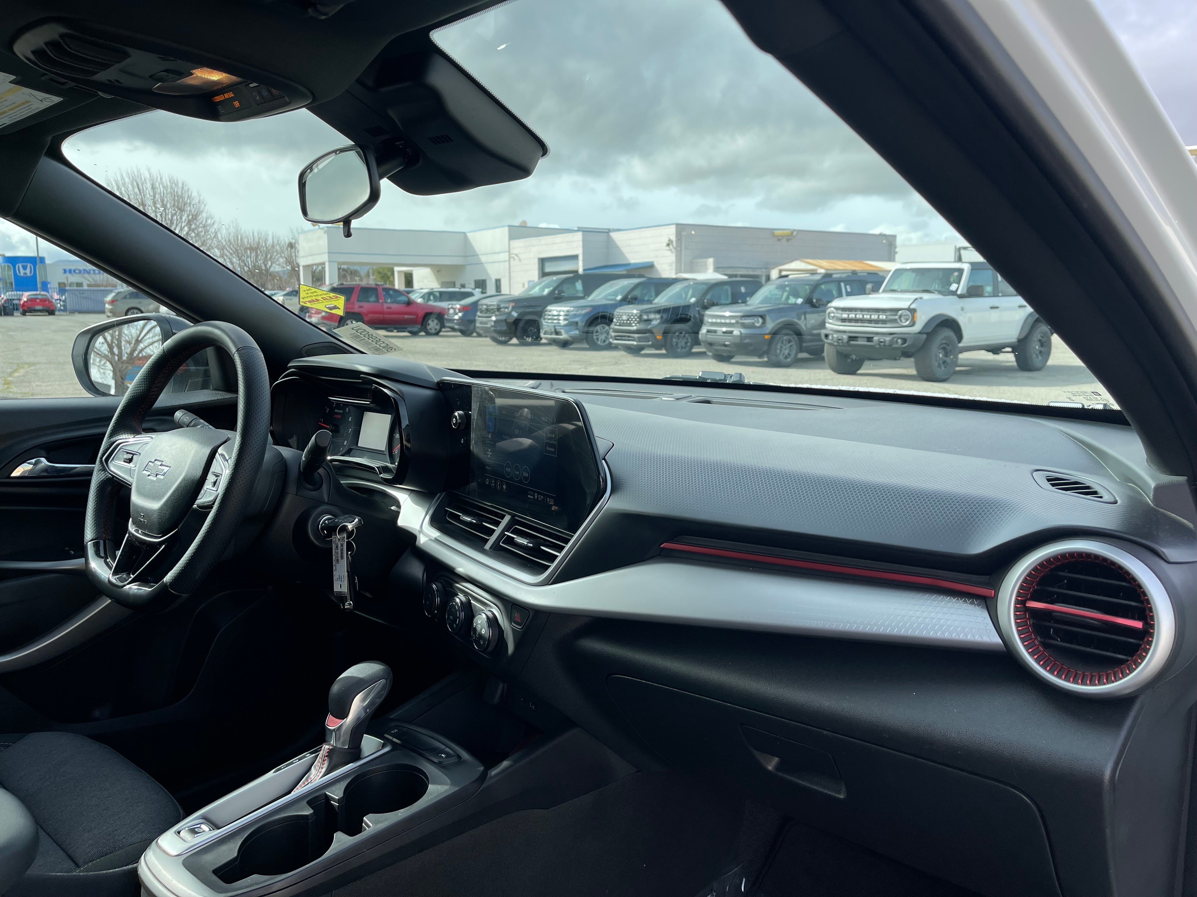 2024 Chevrolet Trax RS