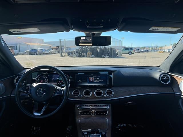 2018 Mercedes-Benz E 300 E 300