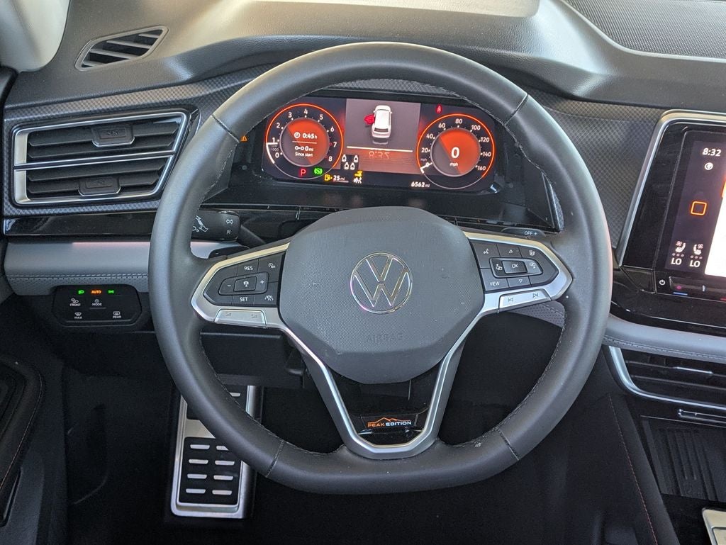 2025 Volkswagen Atlas 2.0T Peak Edition