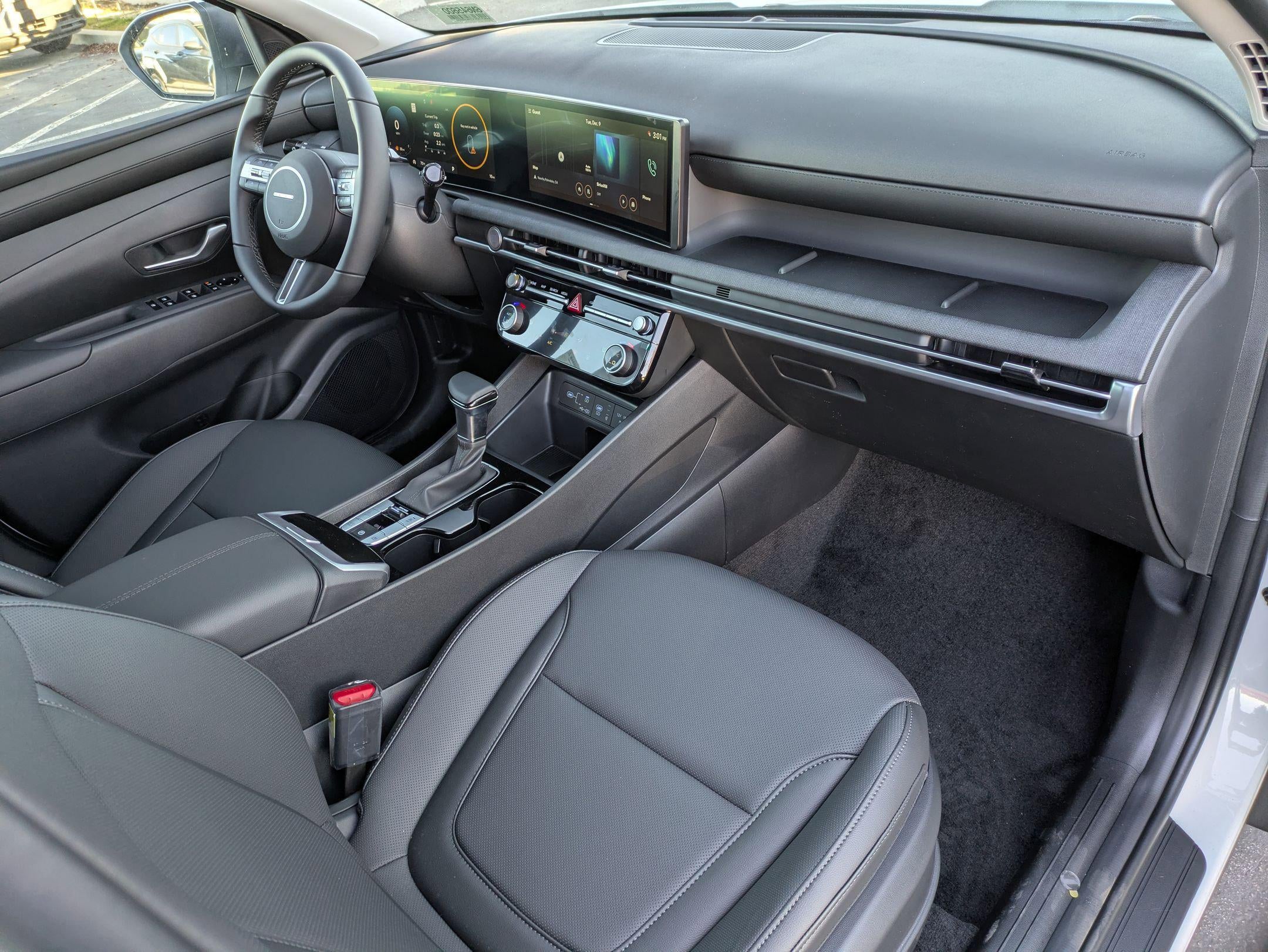 2026 Hyundai Tucson SEL Premium FWD