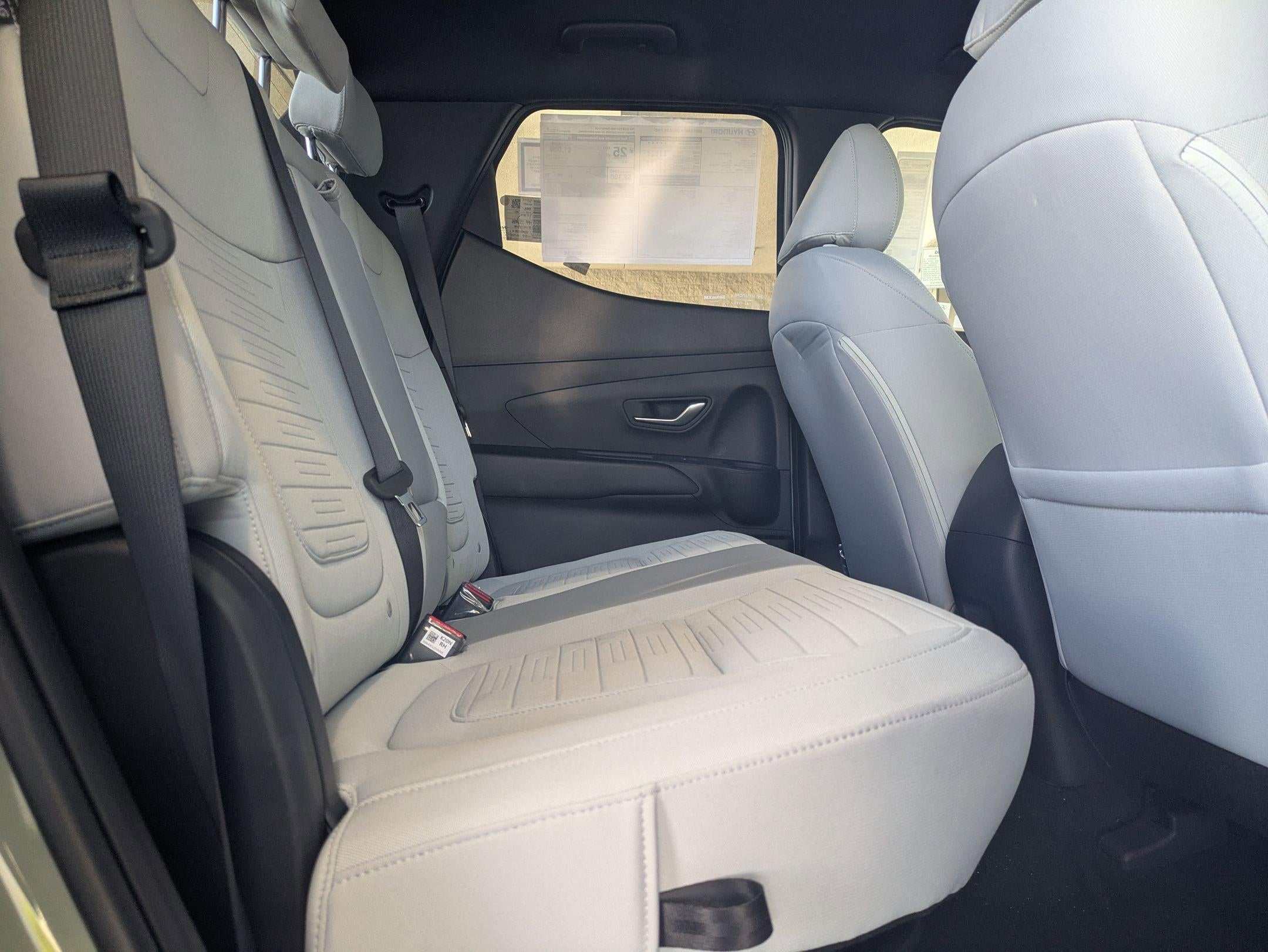 2025 Hyundai Santa Cruz SE FWD