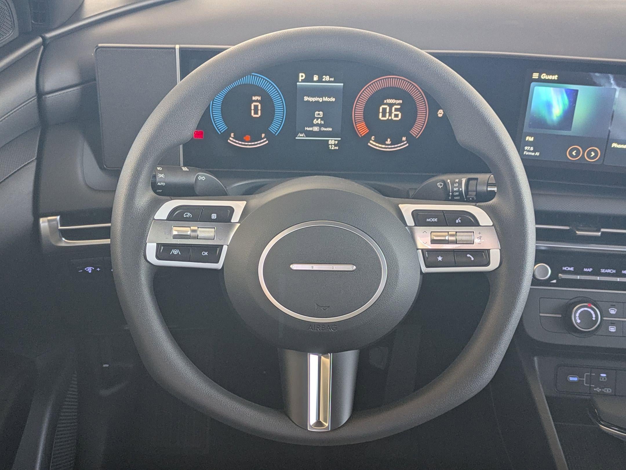 2025 Hyundai Santa Cruz SE FWD