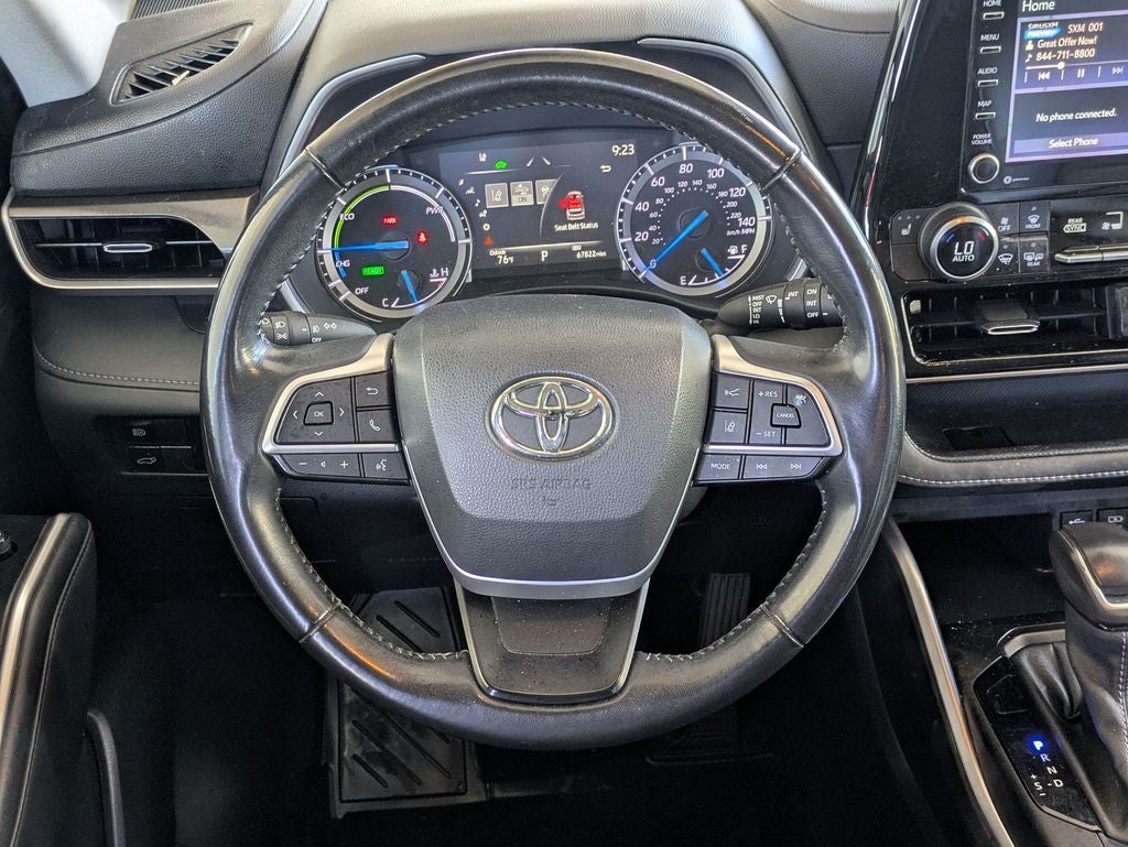 2022 Toyota Highlander Hybrid XLE