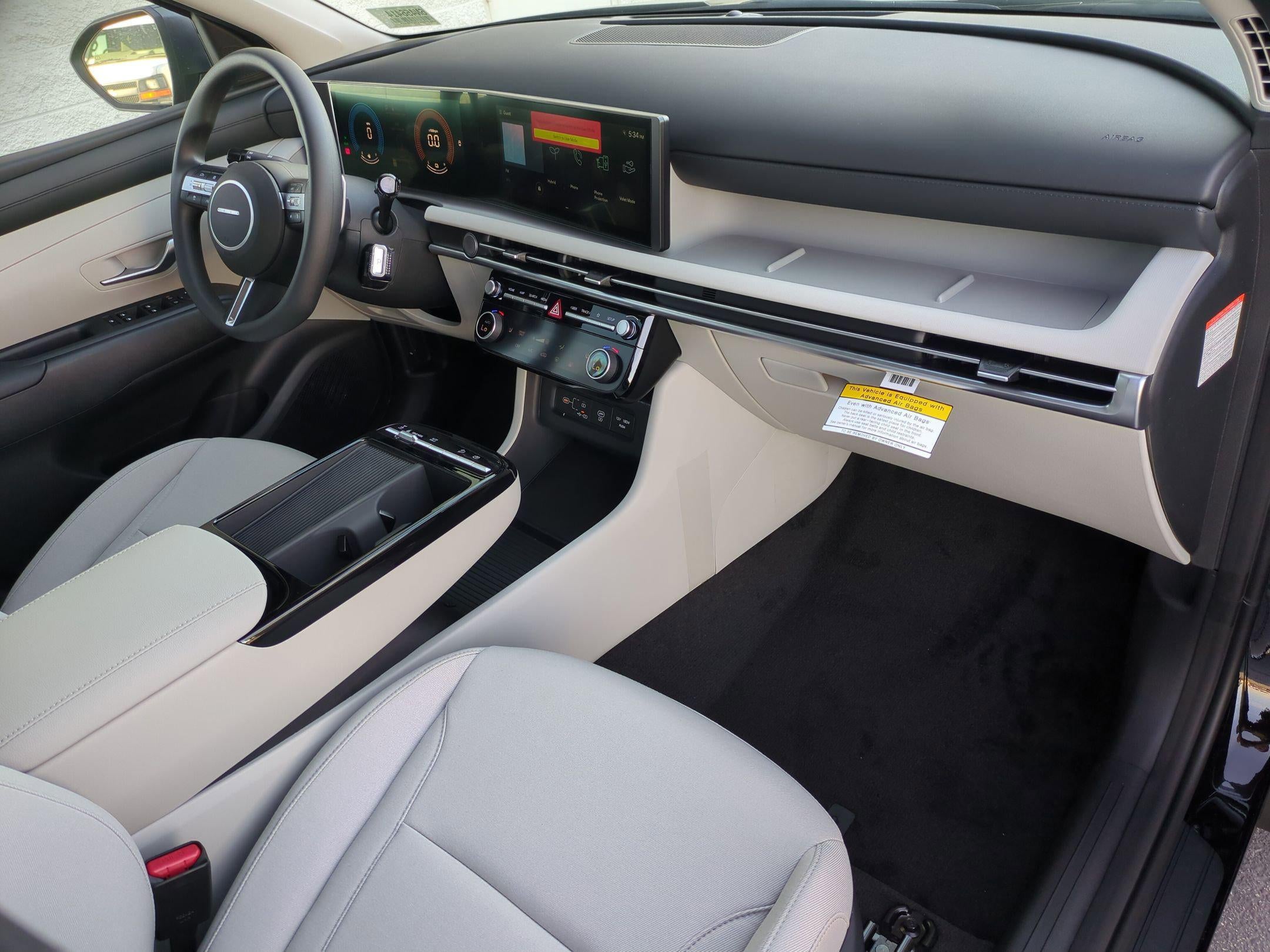 2026 Hyundai Tucson Hybrid SEL AWD