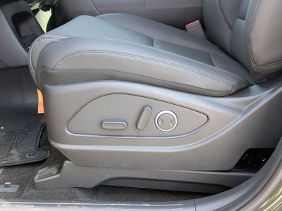 2026 Hyundai Palisade Hybrid Blue SEL 7P