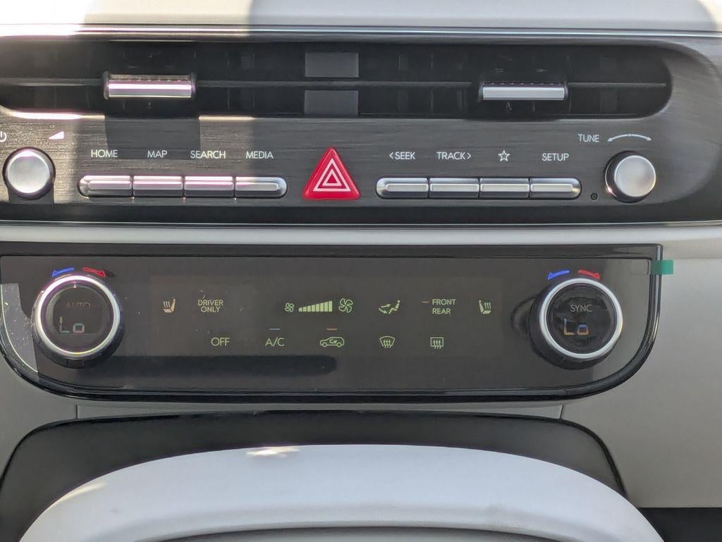 2026 Hyundai Palisade Hybrid Blue SEL 8P