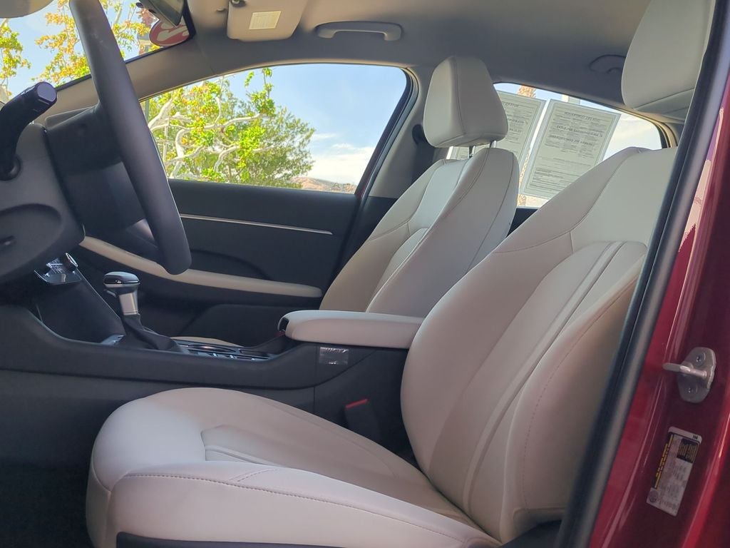 2025 Hyundai Sonata SE