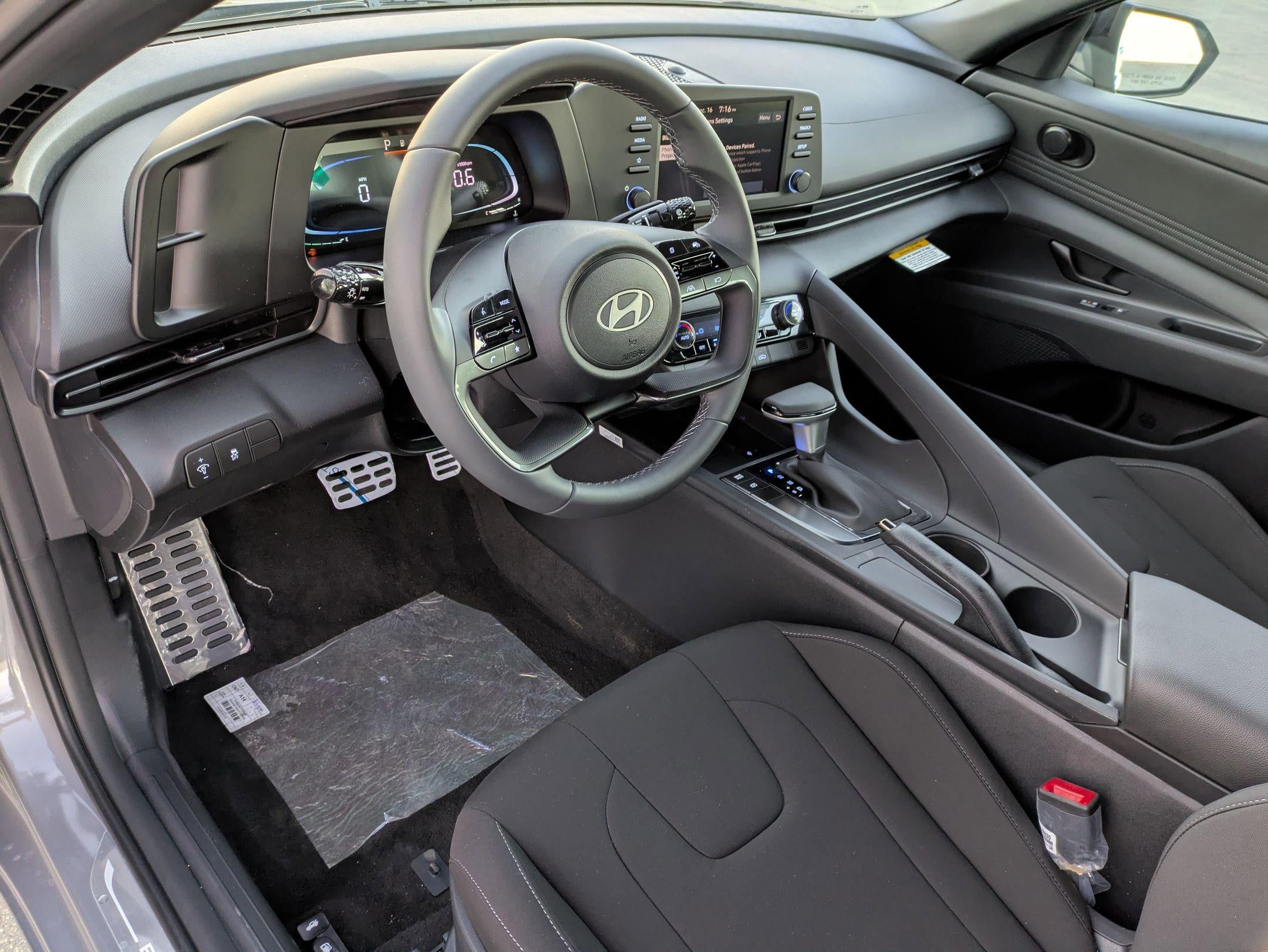 2026 Hyundai Elantra SEL Sport